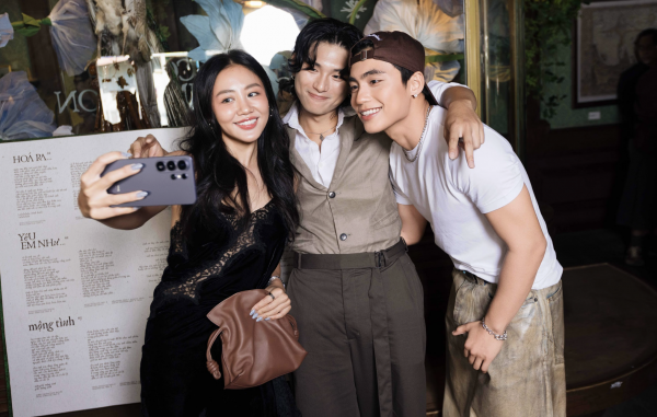 Nam ca sĩ 'ở ẩn' 2 năm, được Văn Mai Hương, Mono ủng hộ ngày trở lại Nam ca sĩ 'ở ẩn' 2 năm, được Văn Mai Hương, Mono ủng hộ ngày trở lại