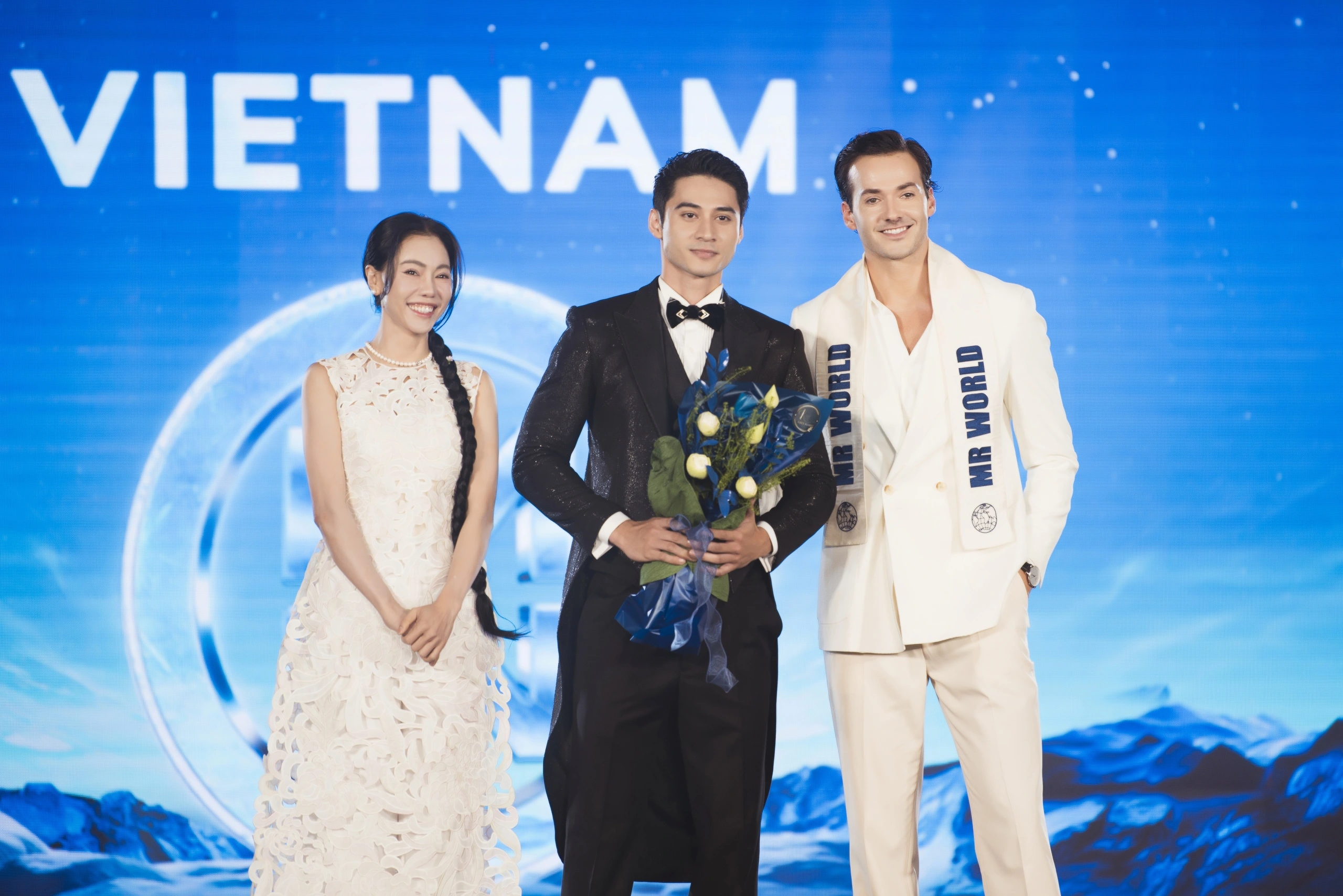 Nam vương Tuấn Ngọc tại Mr World 2024: ‘Hết mình vì màu cờ sắc áo Việt Nam’