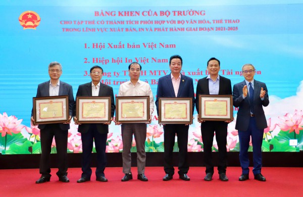 Ngành xuất bản quyết tăng tốc chuyển đổi số