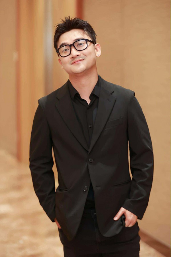 Nghịch lý đau lòng khi 'hát nhép' được 'chấp nhận' Nghịch lý đau lòng khi 'hát nhép' được 'chấp nhận'