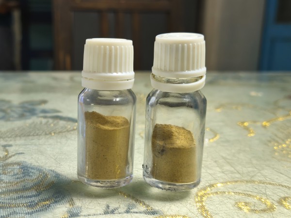 Người giữ bí kíp thuốc nhuộm răng đen