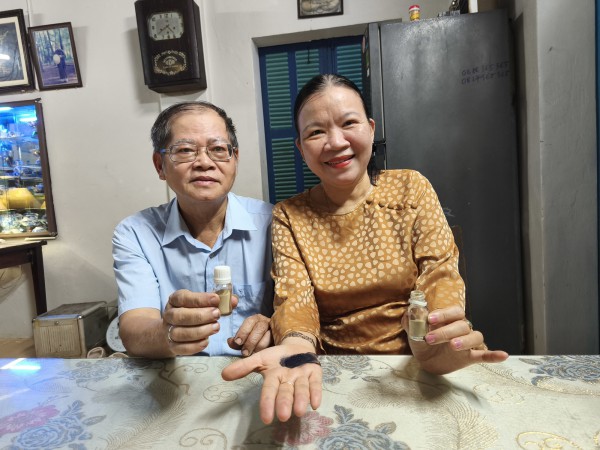 Người giữ bí kíp thuốc nhuộm răng đen