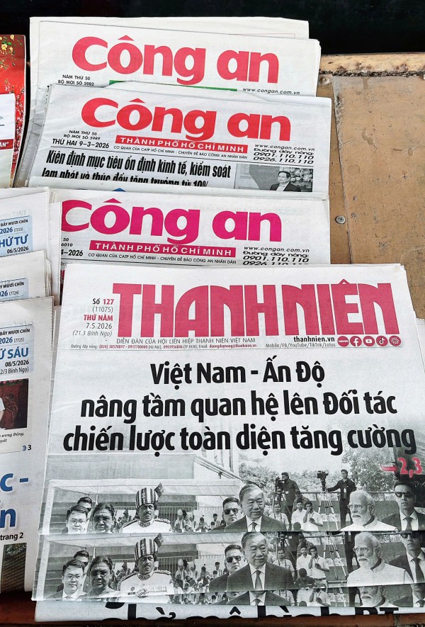 Người giữ quầy báo gần 40 năm ở Trảng Bàng Người giữ quầy báo gần 40 năm ở Trảng Bàng