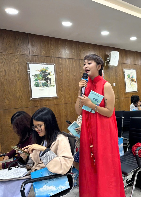 Nhà văn Nguyễn Nhật Ánh tiết lộ cách viết '3 trong 1' ở 'Tiệm sách của nàng'