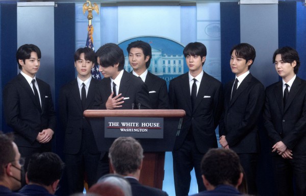 Nhóm nhạc K-pop BTS gặp Tổng thống Joe Biden, phát biểu tại Nhà Trắng