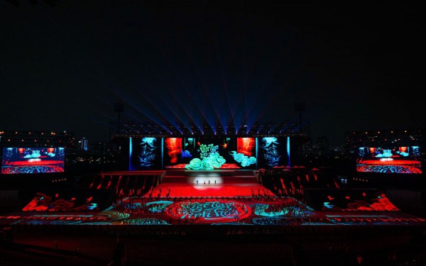 Những hình ảnh hoành tráng của chương trình nghệ thuật đặc biệt thu hút 20 ngàn khán giả