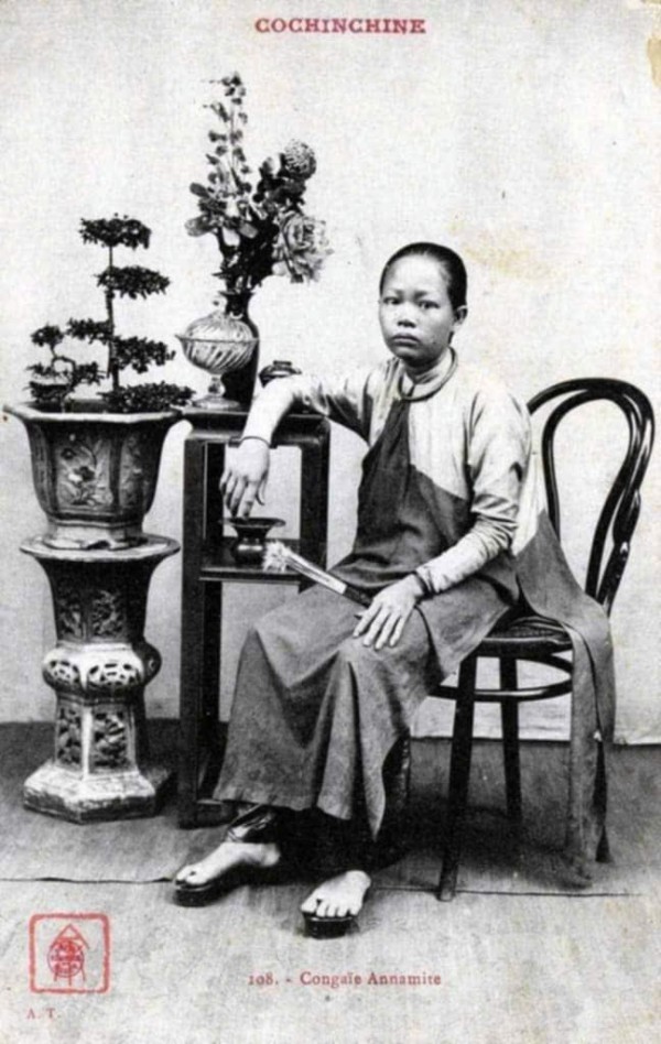 Những nghệ nhân tạo danh tiếng cho nghề gốm Sài Gòn xưa Những nghệ nhân tạo danh tiếng cho nghề gốm Sài Gòn xưa