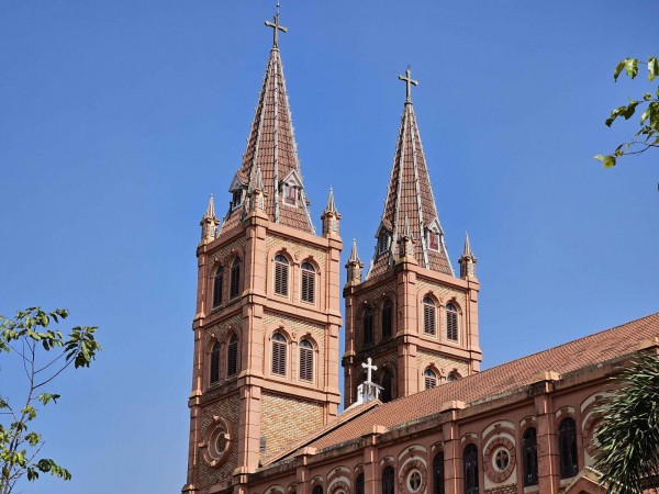 Những nhà thờ độc đáo: Nhà thờ Buôn Hồ - kiệt tác Gothic giữa Tây nguyên