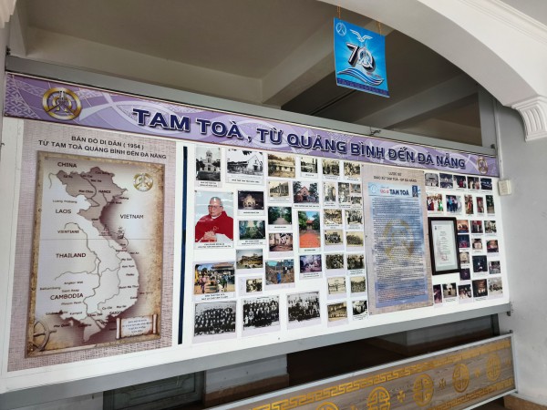 Những nhà thờ độc đáo: Nơi lưu giữ trang rửa tội của thi sĩ Hàn Mặc Tử Những nhà thờ độc đáo: Nơi lưu giữ trang rửa tội của thi sĩ Hàn Mặc Tử