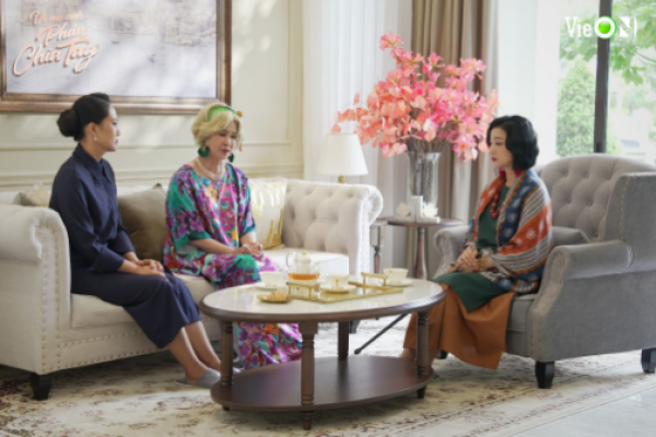 Nữ NSƯT gây ấn tượng với vai diễn ‘độc lạ’