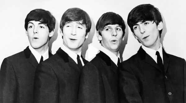 Paul McCartney cho biết bài hát cuối của The Beatles sắp ra mắt nhờ AI