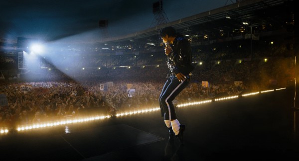 Phim về Michael Jackson 'càn quét' phòng vé toàn cầu