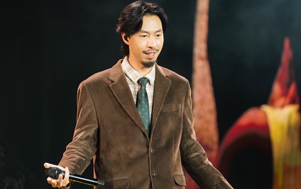 Rapper Đen Vâu lên tiếng về dự án 'Nuôi em' đang vướng lùm xùm Rapper Đen Vâu lên tiếng về dự án 'Nuôi em' đang vướng lùm xùm