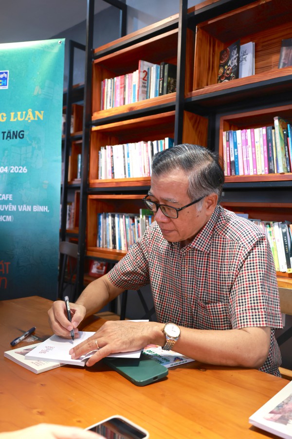 Sài Gòn qua lăng kính tuổi thơ của Phạm Công Luận