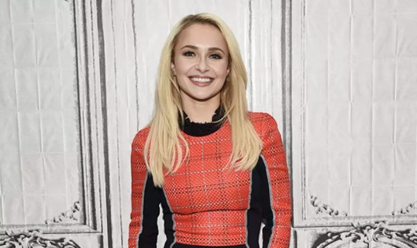 Sao phim 'Heroes' Hayden Panettiere tiết lộ cái giá của hào quang đến quá sớm