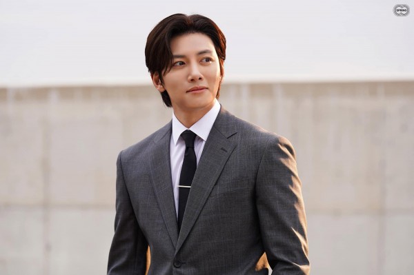 Sao phim 'Hoàng hậu Ki' Ji Chang-wook sắp đến Việt Nam