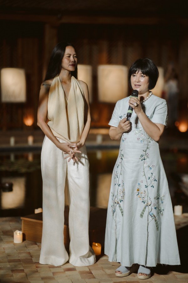 Sen - hành trình hội họa thơ mộng trên nền lụa và giấy dó Sen - hành trình hội họa thơ mộng trên nền lụa và giấy dó