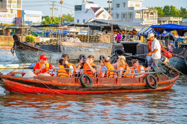 Sông Mê Kông và văn hóa miền sông nước Cửu Long