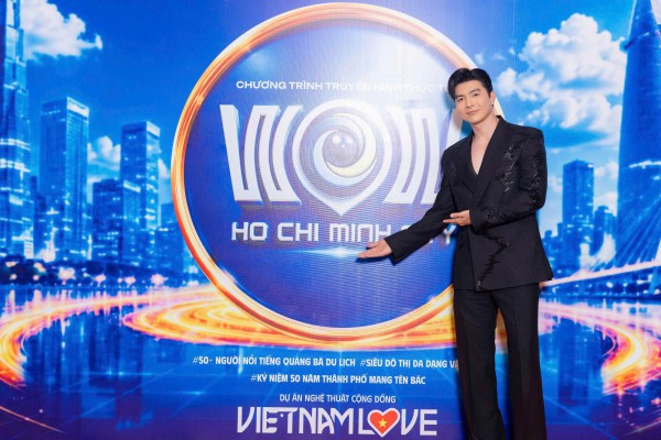 Steven Nguyễn làm hướng dẫn viên, quảng bá du lịch TP.HCM