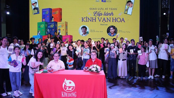 Sức hút bền bỉ của ‘Kính vạn hoa’ sau 30 năm