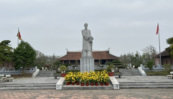 Thăm quê cụ Bảng Đôn Thăm quê cụ Bảng Đôn