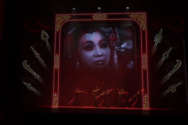 Thanh Nga, Minh Vương, Lệ Thủy... và những huyền thoại cải lương trở lại đầy xúc động Thanh Nga, Minh Vương, Lệ Thủy... và những huyền thoại cải lương trở lại đầy xúc động