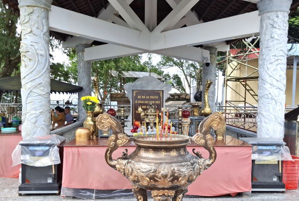 Thất sơn huyền bí: Huyền tích lạ ở Núi Sam Thất sơn huyền bí: Huyền tích lạ ở Núi Sam