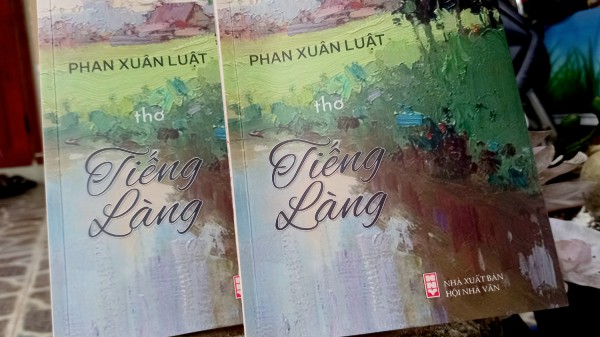 Thơ chắt từ bão dông của Phan Xuân Luật