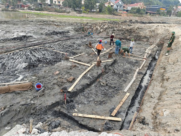 Tìm thấy cọc thủy chiến Bạch Đằng ở Kiếp Bạc?