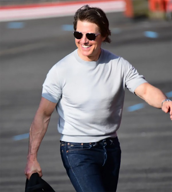Tom Cruise yêu con trai nuôi hơn con gái ruột?