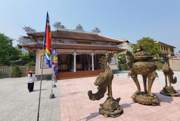 Trăm năm đất tổ kim hoàn: Nơi an nghỉ của hai vị tổ sư Trăm năm đất tổ kim hoàn: Nơi an nghỉ của hai vị tổ sư