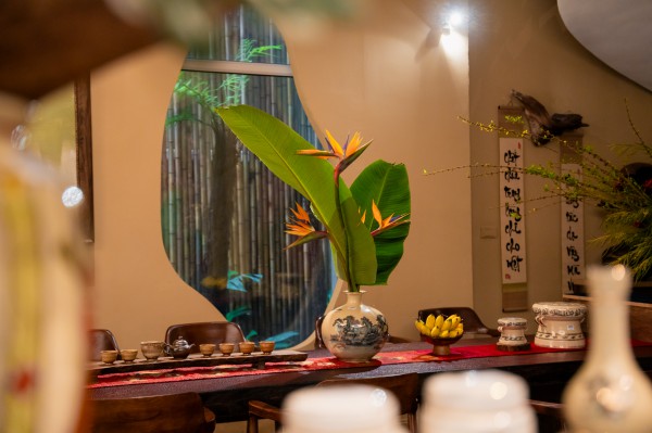 Triển lãm gốm Chu Đậu và nghệ thuật cắm hoa Ikebana Triển lãm gốm Chu Đậu và nghệ thuật cắm hoa Ikebana