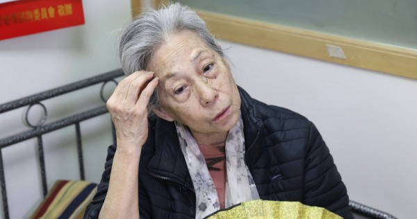 Tuổi già của nghệ sĩ từng 2 lần phá sản, phải ngủ ngoài công viên