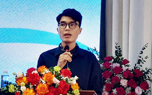 Văn chương Việt trong vòng xoáy AI Văn chương Việt trong vòng xoáy AI