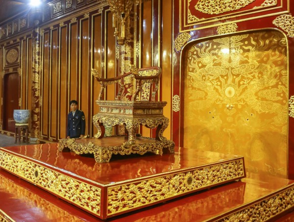 Vụ xâm hại ngai vàng triều Nguyễn: Yêu cầu kiểm điểm cá nhân, tổ chức liên quan