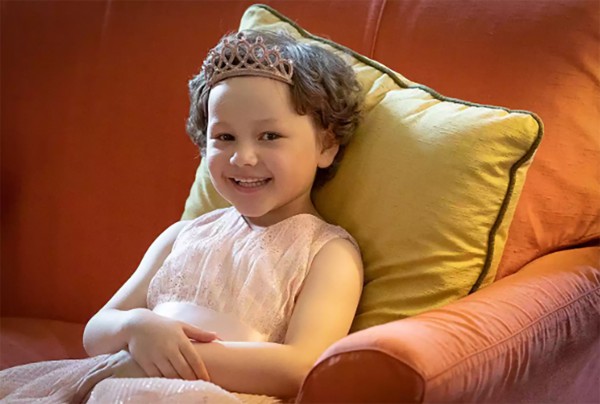 Vương phi Kate Middleton nhận tin nhắn cảm động từ cô bé 8 tuổi