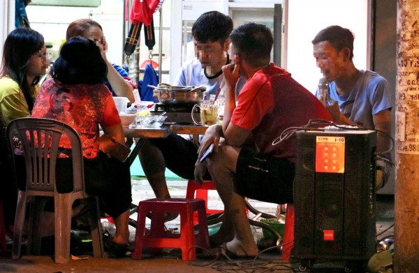 Xử phạt karaoke gây ồn ào: Để tiếng hát mang tính giải trí và kết nối