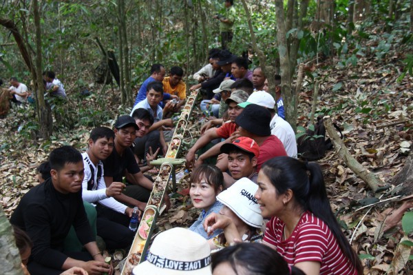 Độc đáo lễ cúng rừng của người Jrai ở Gia Lai