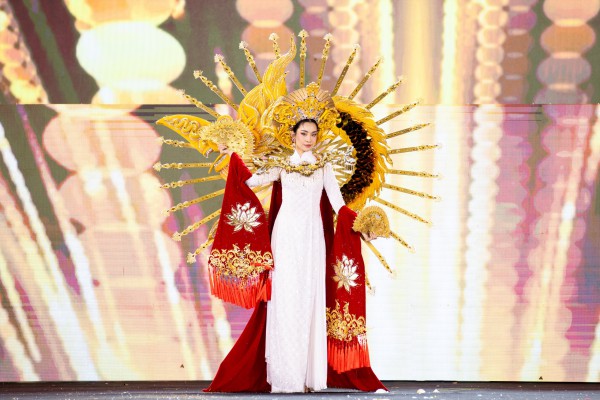 Độc lạ những màn trình diễn National Costume ở Miss Grand Vietnam 2024