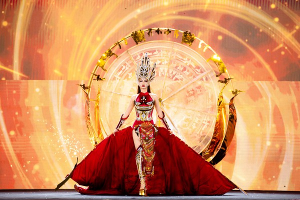 Độc lạ những màn trình diễn National Costume ở Miss Grand Vietnam 2024