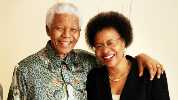 Đời thường các nhân vật nổi tiếng thế giới: Tình yêu trong đời Nelson Mandela