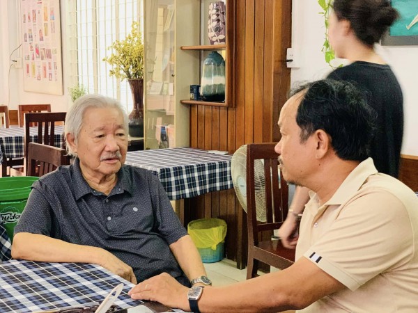 Đồng nghiệp tiếc thương nhà văn tài hoa Mường Mán