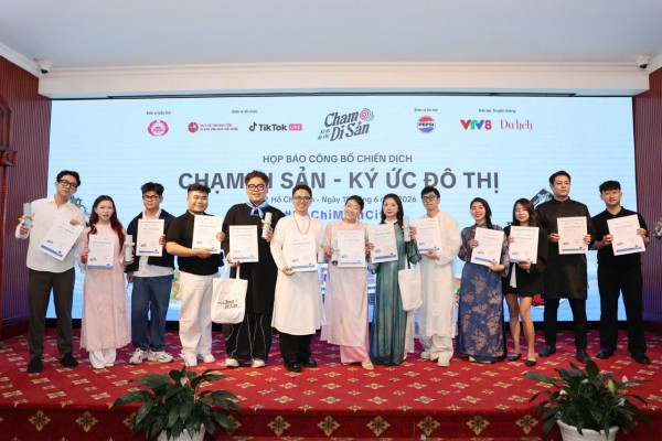 Đưa Chợ Lớn, Bến Thành vào sóng livestream của người trẻ Đưa Chợ Lớn, Bến Thành vào sóng livestream của người trẻ