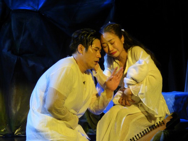 Ốc Thanh Vân gặp gỡ linh hồn Romeo và Juliet Ốc Thanh Vân gặp gỡ linh hồn Romeo và Juliet