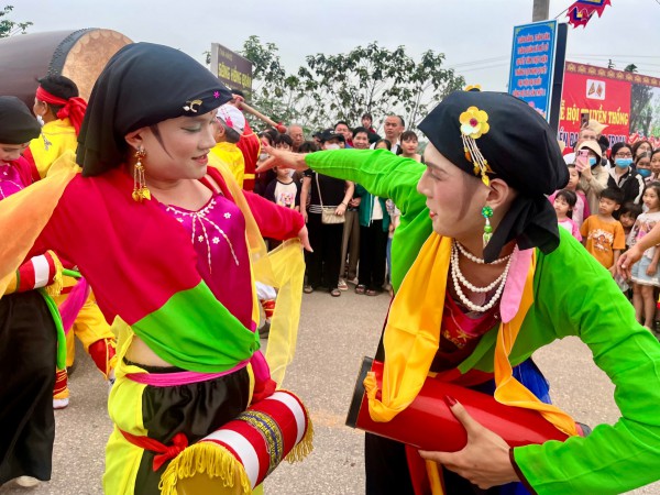 Ưu tiên cho văn hóa bằng ngân sách, chính sách