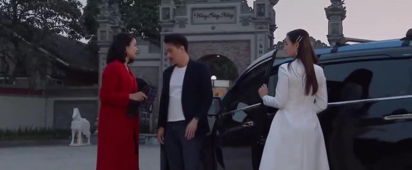 Chồng cũ, vợ cũ, người yêu cũ - Tập 11: Việt ôm hôn vợ cũ trước mặt Giang