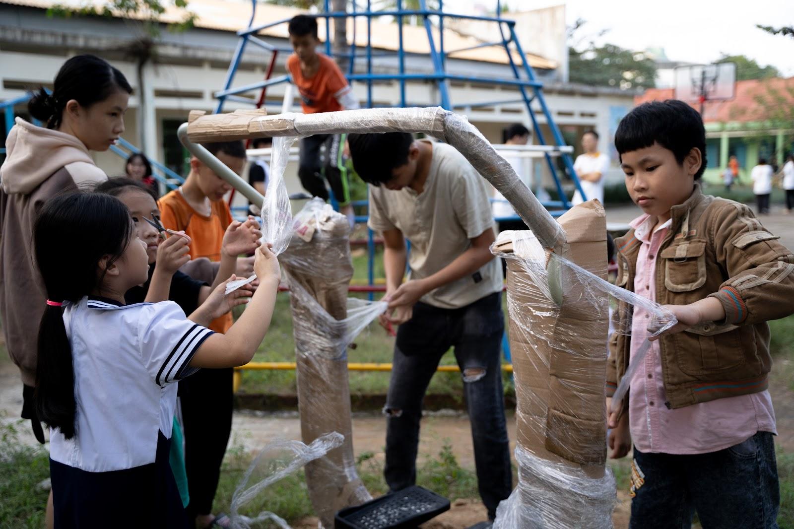 Chuyến xe tử tế mang sân chơi mới đến với Làng Hy Vọng, thành phố Đà Nẵng