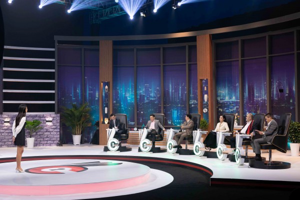 Cơ hội cho ai: Soái ca “Top 100 người Ả Rập có tầm ảnh hưởng nhất thế giới” lên truyền hình tìm việc và cái kết
