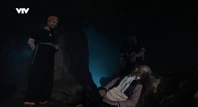 Cuộc chiến không giới tuyến – Tập 36: Hang ổ buôn ma tuý bại lộ, Thào A Hề như ngồi trên đống lửa Cuộc chiến không giới tuyến – Tập 36: Hang ổ buôn ma tuý bại lộ, Thào A Hề như ngồi trên đống lửa