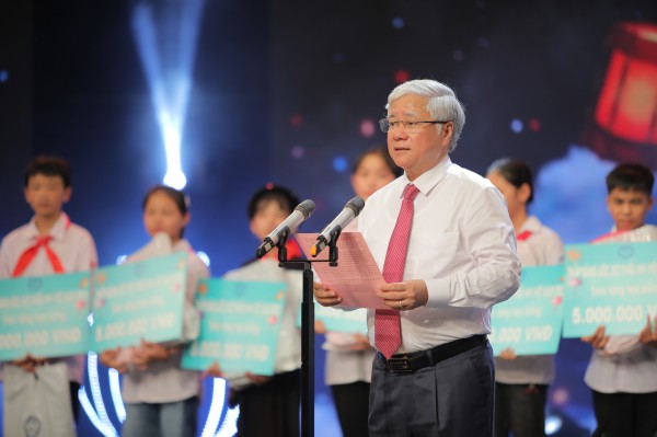 Hơn 600 diễn viên, nghệ sĩ cùng “Thắp sáng ước mơ thiếu nhi Việt Nam”